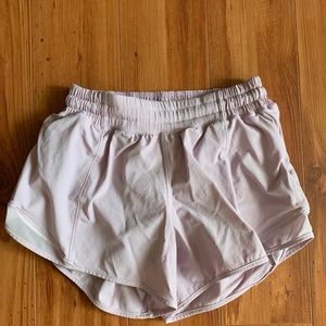lulu lemon shorts size 4